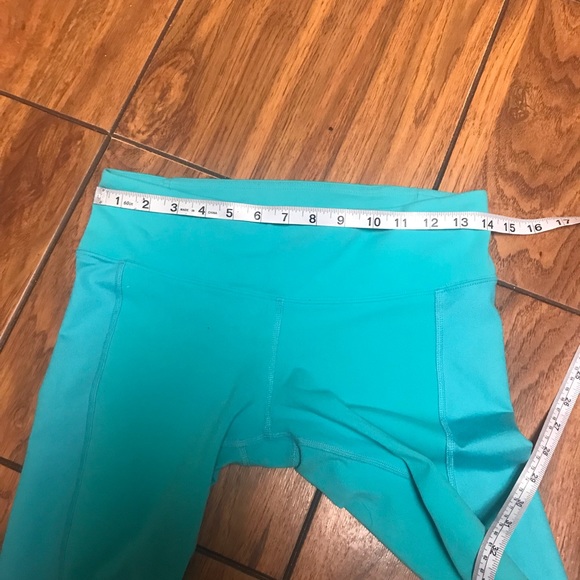 Alo yoga Cropped Workout-Leggings- Aqua Teal- Size None Good Condition - Picture 15 of 16
